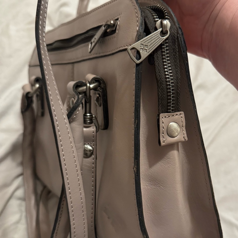 ** Hold for iamelvie ** Patricia Nash Gray Leather Satchel/Crossbody - Picture 3 of 6